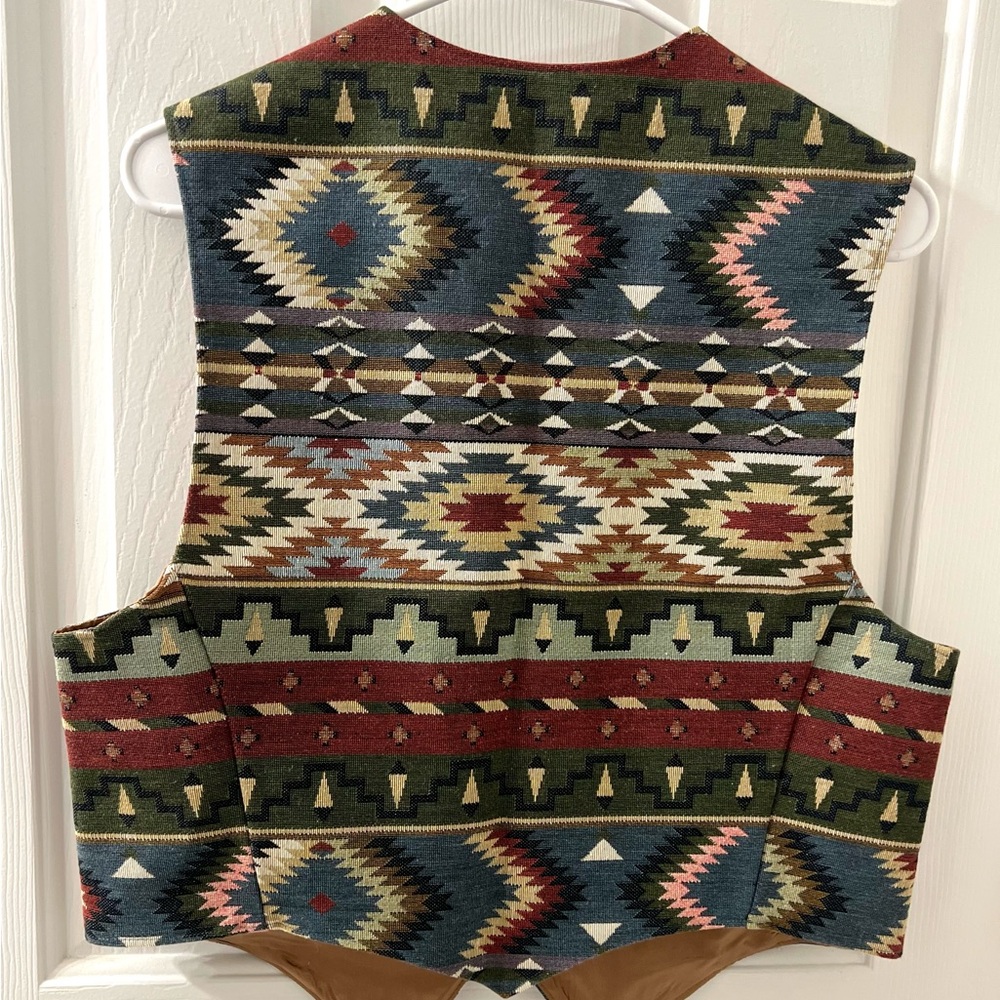 Patterned Southwestern Vest - Multi-Color - Picture 5 of 7